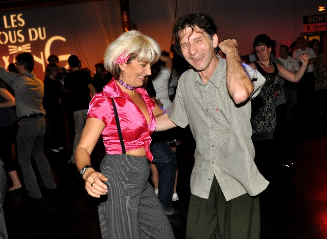 min 2008 11 08 fous swing 384
